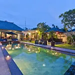 Villa Mahkota