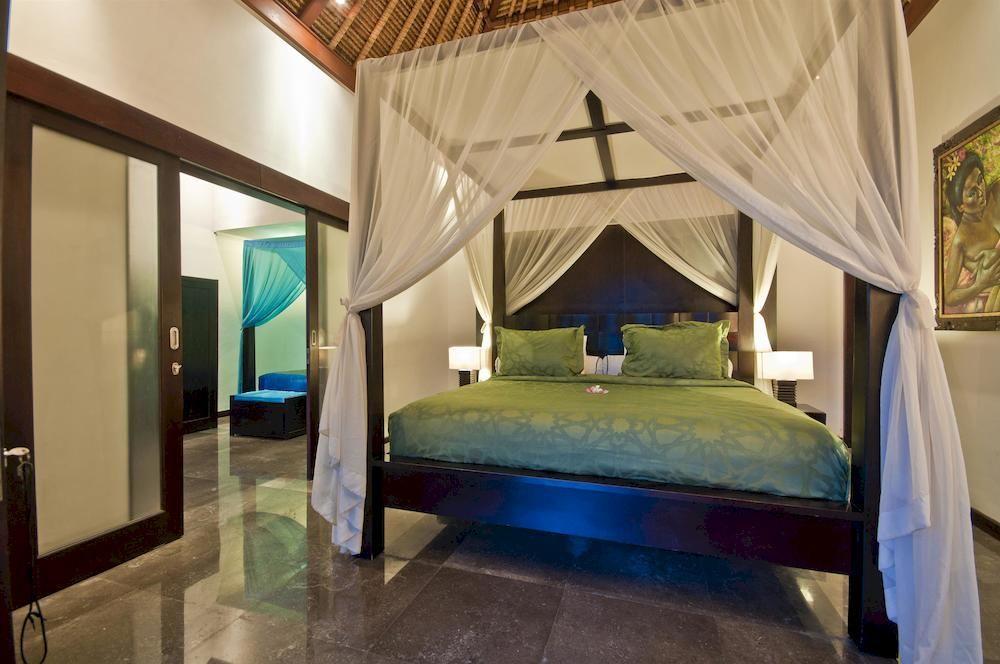 Mahkota * Seminyak (Bali)